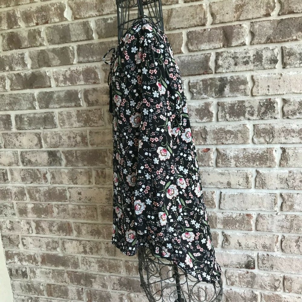 Kaari Blue Hi Low Floral Blouse Top Medium Everyday Essentials 3/4 Sleev… - Picture 10 of 12